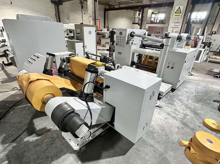 双摆臂安博官方网页版