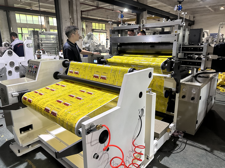 易撕点断复卷机